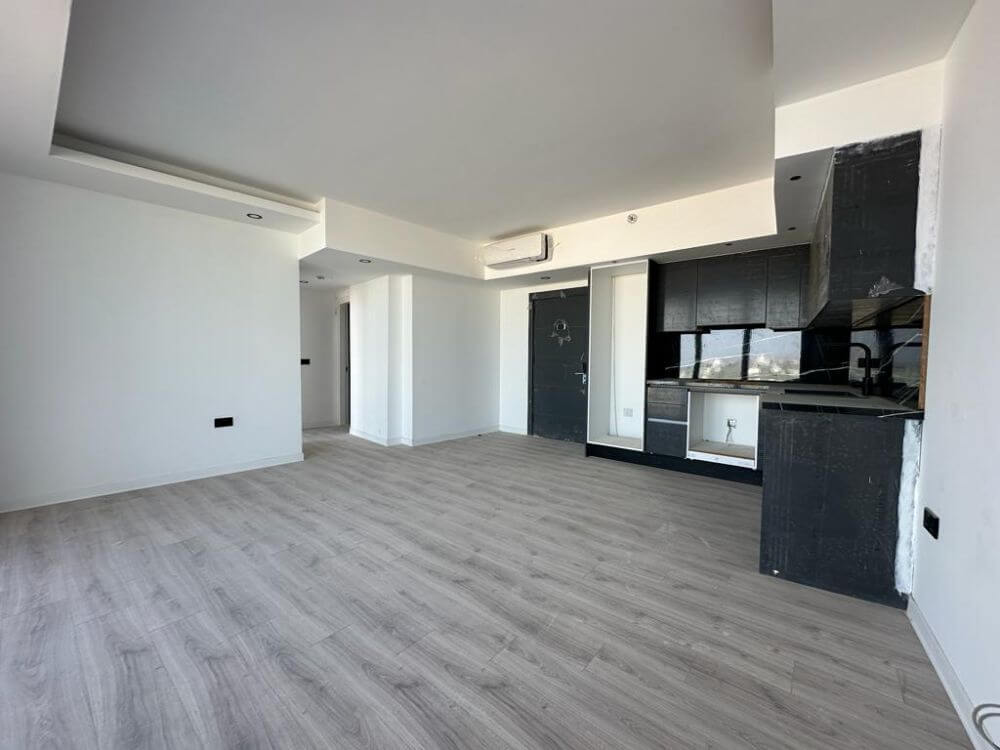 Apartment 1+1 Iskele, 87 m2, £280,000 — Photo 1
